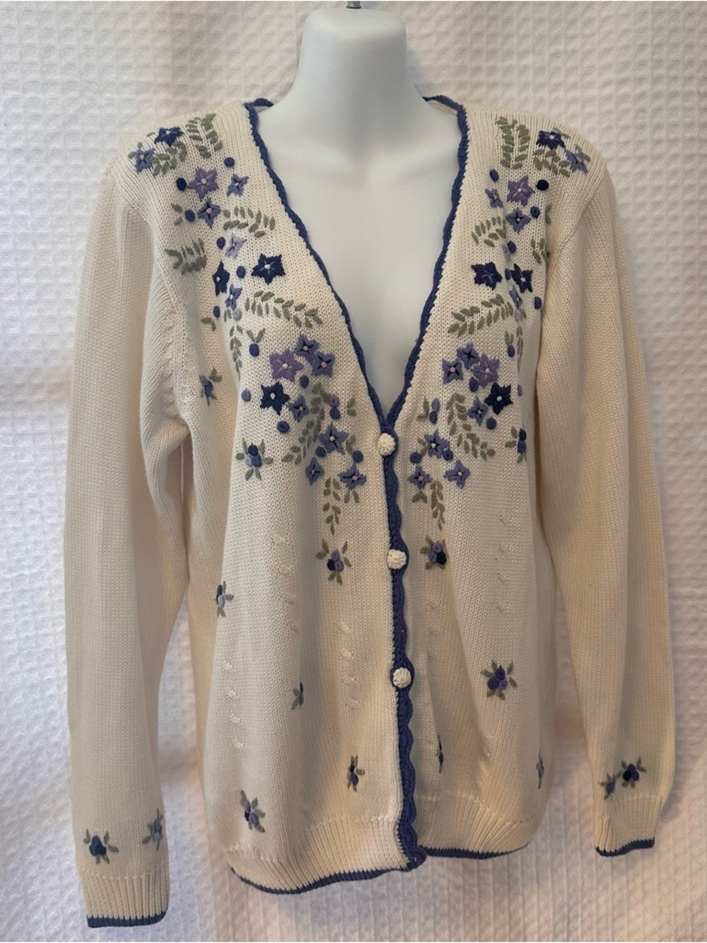 Alfred Dunner Cream Cardigan with Purple & Navy Floral Embroidery Size Small